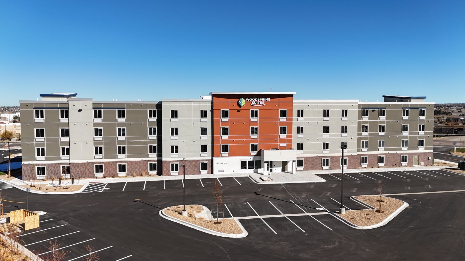 Woodsprings Centennial exterior